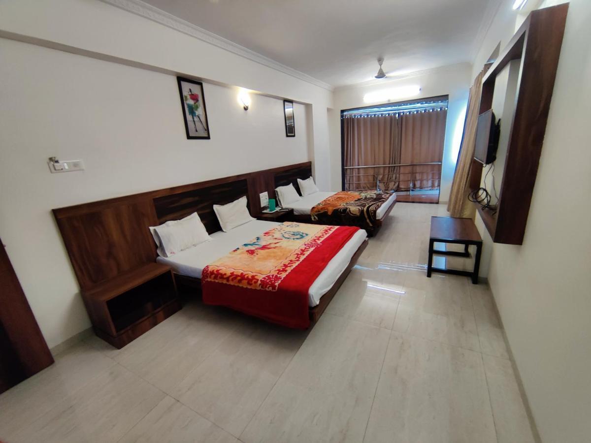 Hotel Sai Ssl Shirdi Habitación foto